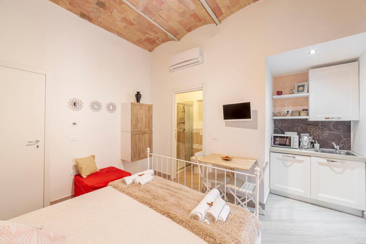 B&B Prima Dell'Elba ピオンビーノ エクステリア 写真